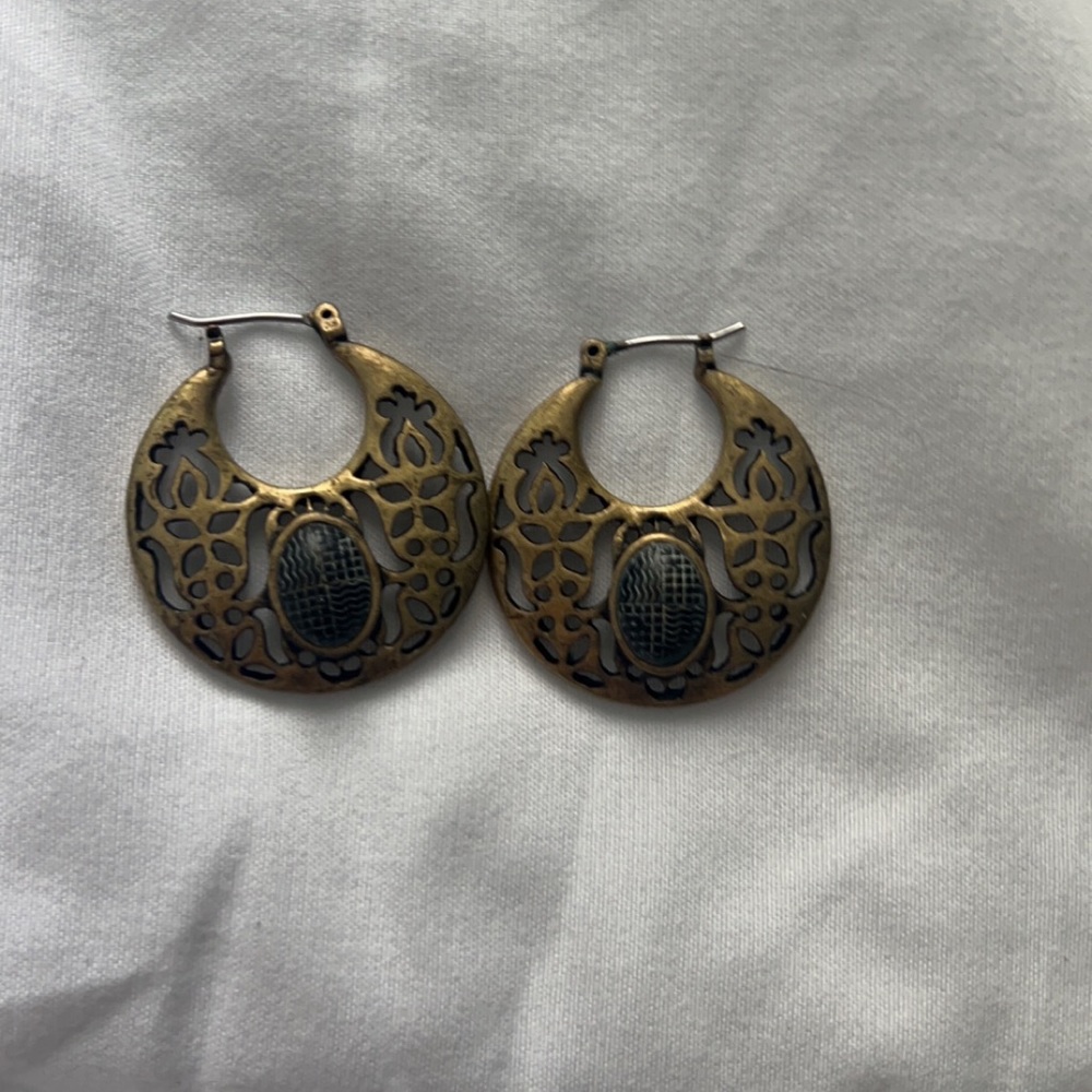 Vintage gold hoop earrings